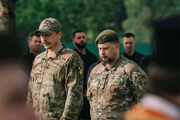 Ukraine điều thêm quân đến Donetsk, trao đổi tù binh với Nga