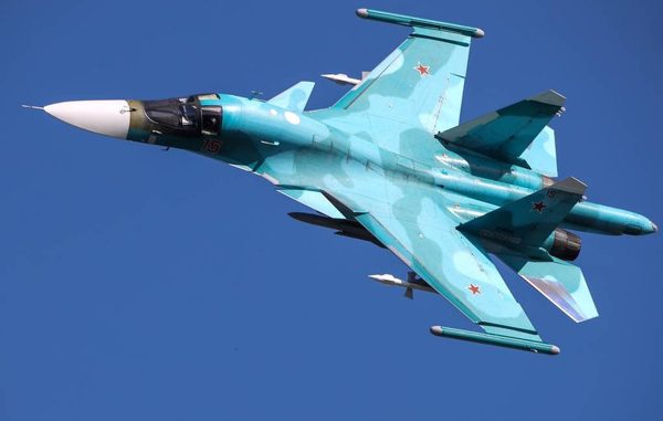 Ukraine tập kích tên lửa nhằm vào sân bay Nga, 'xóa sổ' hai cường kích Su-34