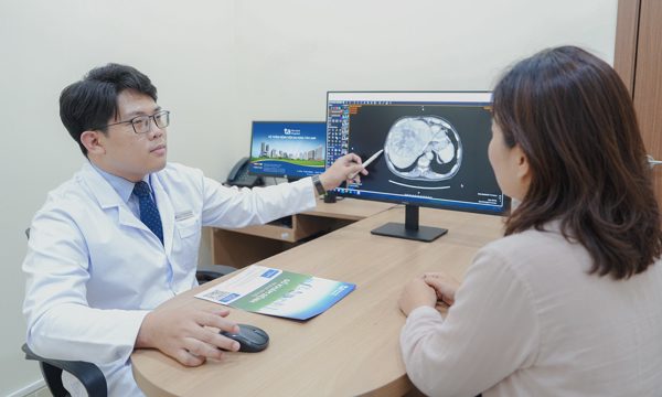 Ung thư gan có thể gây biến chứng gì?