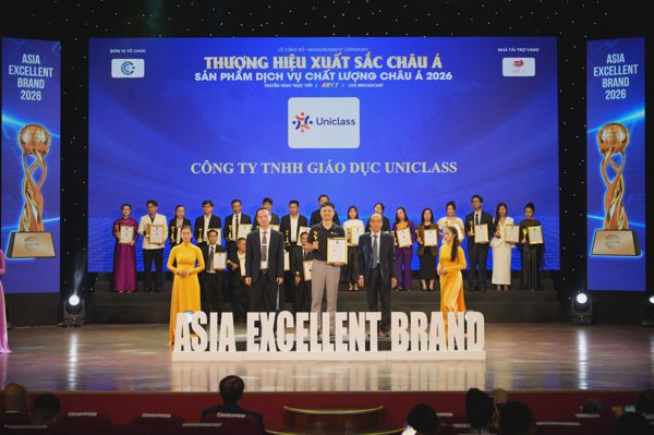 Uniclass: Lớp học online của startup Việt giành giải thưởng chất lượng hàng đầu châu Á
