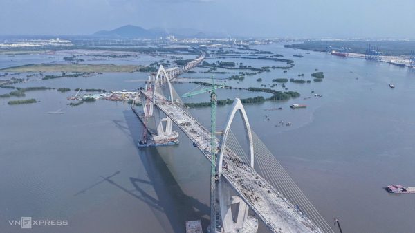 UOB nâng dự báo tăng trưởng Việt Nam lên 9,2%