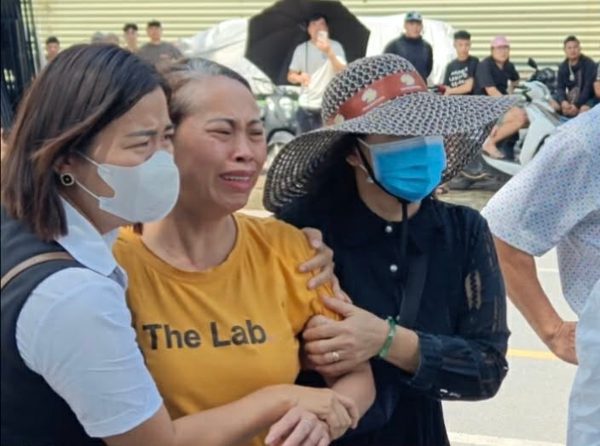 Ước mơ dang dở của nam sinh bị nước cuốn ở Hà Nội: 'Con muốn đi học để sau này đỡ đần mẹ'