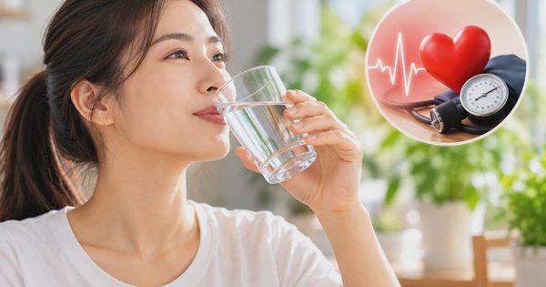 Uống bao nhiêu nước mỗi ngày để giữ huyết áp ổn định?