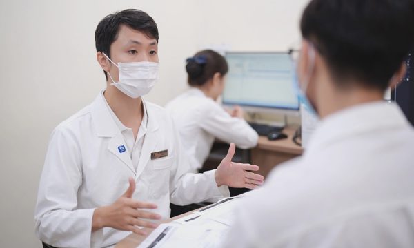Uống nhiều nước ngọt có hại thận?