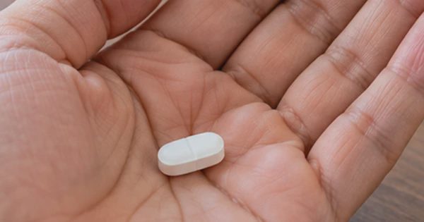 Uống thuốc huyết áp, tim mạch nhiều năm: Vì sao không tự ý ngừng khi thấy khỏe?