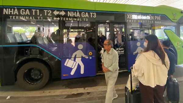Ưu tiên xe buýt và xe trung chuyển kết nối từ Thành phố Hồ Chí Minh đến sân bay Long Thành