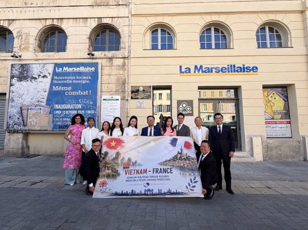 V-FRESH: Bước tiến mới trong hợp tác khoa học và y tế Việt-Pháp