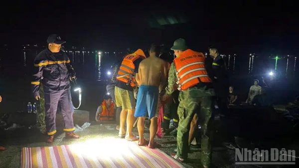 Va chạm giao thông trên phá Tam Giang, một người tử vong