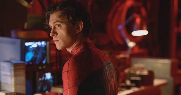 Vai Spider-Man giúp Tom Holland bỏ túi khoản cát sê lên tới 9 con số