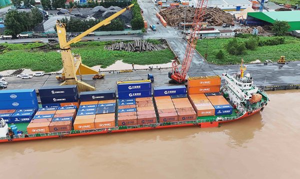 Vận hành tuyến tàu container trực tiếp từ Trung Quốc đến Cần Thơ