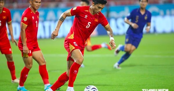 Văn Hậu, Thành Chung và Văn Vĩ tái xuất Asian Cup: Hàng thủ đội tuyển Việt Nam không còn mong manh