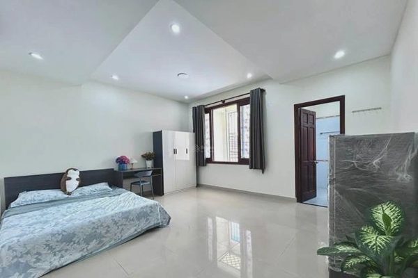 Vào cao điểm nhập học, nguồn cung phòng trọ TPHCM phân hóa theo chất lượng