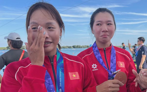 VĐV đua thuyền Việt Nam vắng mặt trên bục nhận huy chương Asiad 20