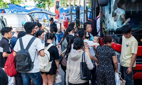 Về quê nghỉ lễ 2/9: Đi 3 tiếng chưa ra khỏi thành phố
