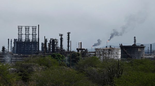 Venezuela và Mỹ đạt thỏa thuận hợp tác dầu mỏ