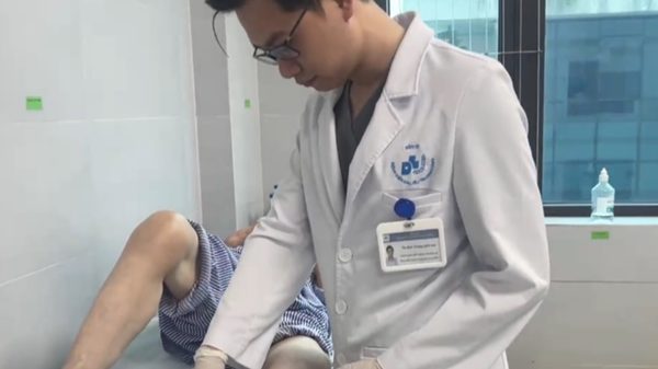 Vết loét chân kéo dài không lành có thể là dấu hiệu của bệnh lý tĩnh mạch