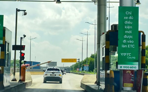 VETC, ePass dự kiến thu phí 6.600 đồng/tháng: Tài xế cho rằng thu phí chưa hợp lý