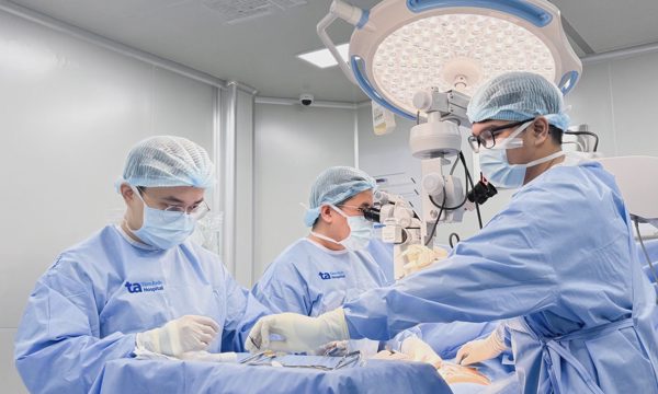Vi phẫu tìm tinh trùng cho người biến chứng quai bị