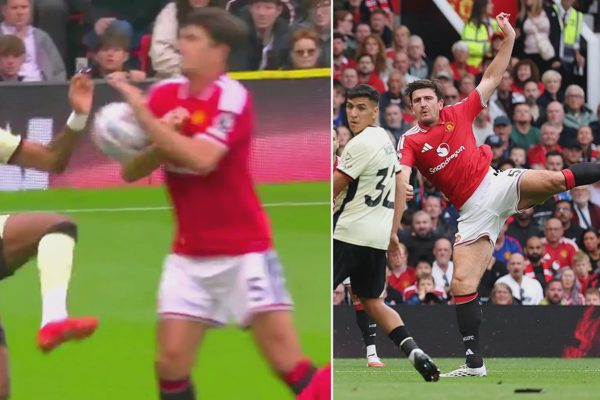 Vì sao bàn thắng của Man Utd được công nhận dù bóng chạm tay?