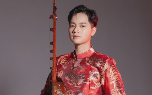 Vì sao Cao Bá Hưng mất gần 10 năm mới ra EP đầu tay?