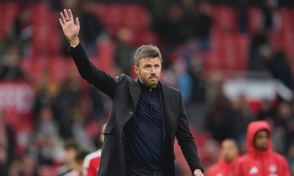 Vì sao cầu thủ Man Utd không còn nghe lời Carrick?
