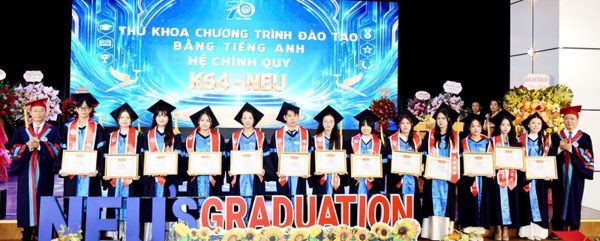 Vì sao Đại học Kinh tế Quốc dân buộc thôi học, cảnh cáo gần 200 sinh viên?