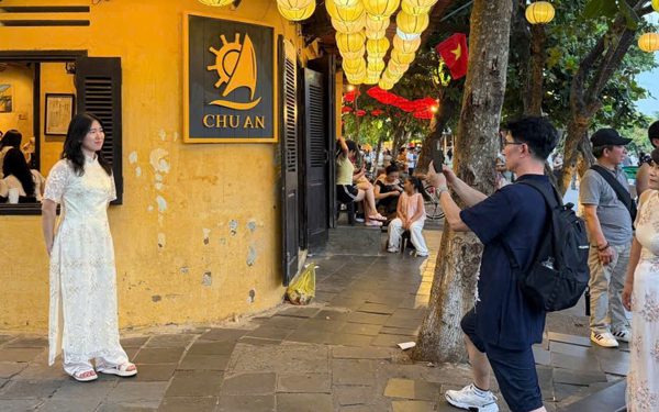 Vì sao đón 4-5 triệu lượt khách mỗi năm nhưng chỉ 1/3 người mua vé vào phố cổ Hội An?