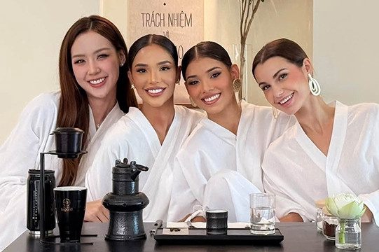 Vì sao hoa hậu Bảo Ngọc liên tục xuất hiện cùng top 3 Miss World sau chung kết?