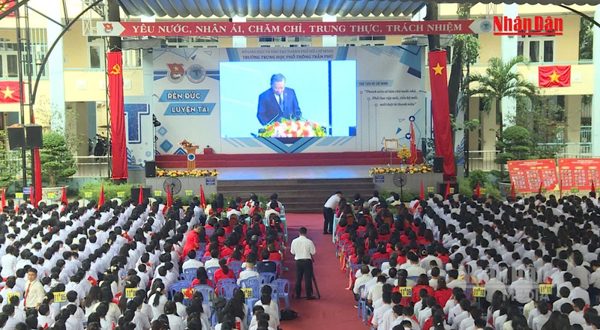 [Video] Cả nước sẽ đồng loạt chào cờ, đánh trống khai giảng năm học mới