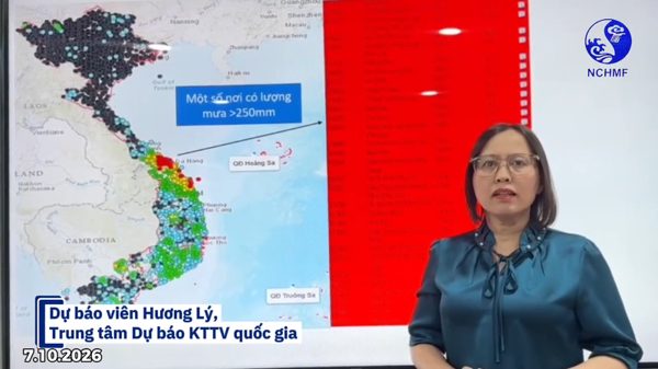 [Video] Mưa lớn tiếp diễn ở Trung Bộ, có nơi trên 500mm