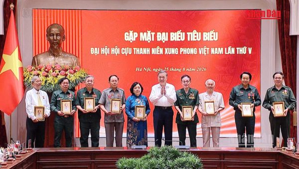 [Video] Tổng Bí thư, Chủ tịch nước Tô Lâm: Mỗi cựu Thanh niên xung phong tiếp tục góp phần mở đường trong nhận thức, giữ gìn truyền thống, trong nếp sống, trong tinh thần đổi mới