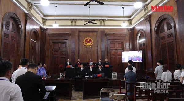 [Video] Tuyên án tử hình 11 bị cáo trong vụ án ma túy liên quan đến tiếp viên hàng không