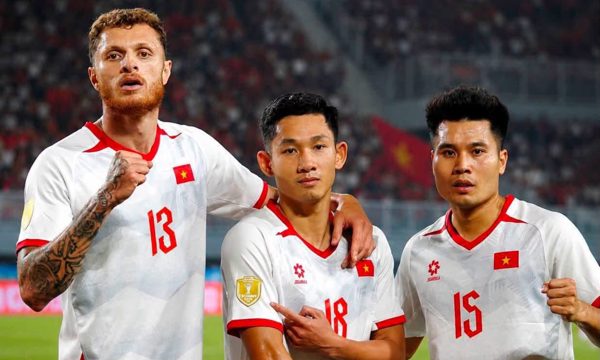 Video Việt Nam 0-1 Thái Lan: Trọng tài hủy bàn thắng của Tài Lộc