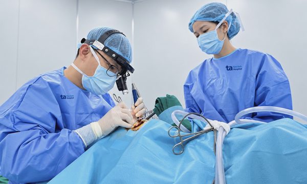 Viêm amidan hốc mủ khi nào cần phẫu thuật?