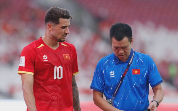 Việt Anh và Hoàng Hên nguy cơ lỡ trận tuyển Việt Nam đấu Malaysia