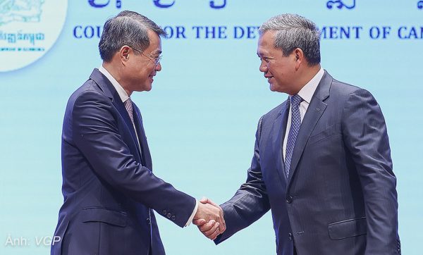Việt Nam - Campuchia dự kiến nâng thương mại lên 20 tỷ USD