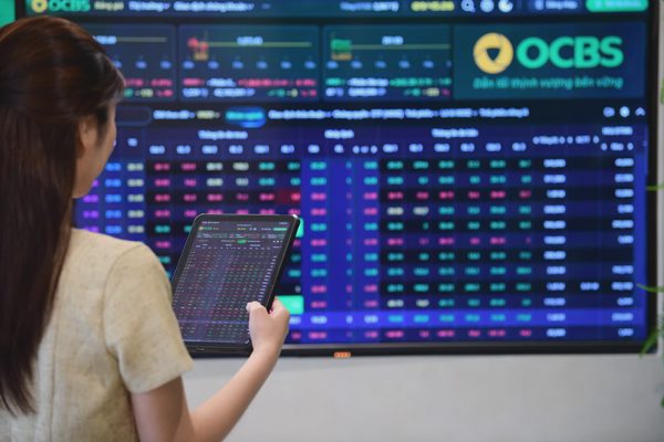 Việt Nam cần 1.460 tỉ USD cho 5 năm tới, thị trường vốn đứng trước bài toán lớn