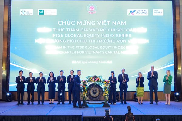 Việt Nam chính thức tham gia rổ FTSE Russell: Chứng khoán bước sang trang mới