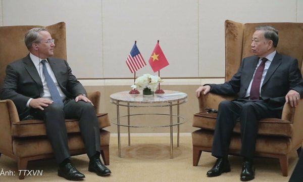Việt Nam đề nghị JPMorgan hỗ trợ tiếp cận vốn quốc tế