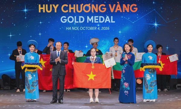 Việt Nam giành 6 huy chương vàng Olympic Vật lý thiên văn quốc tế