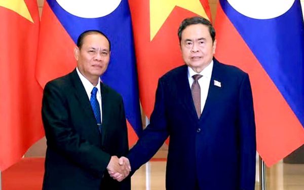 Việt Nam - Lào chia sẻ kinh nghiệm lập pháp, giám sát