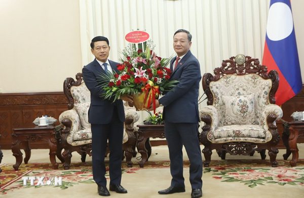 Việt Nam-Lào tiếp tục thúc đẩy quan hệ hợp tác phát triển đi vào chiều sâu