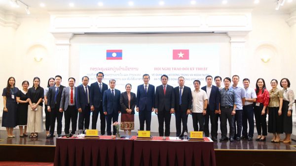 Việt Nam-Lào trao đổi kỹ thuật về quản lý lao động trong và ngoài nước, an toàn lao động và công ước quốc tế