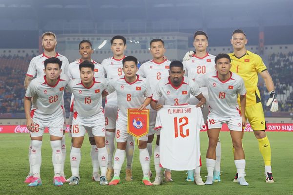 Việt Nam - Pakistan (16h hôm nay): Minh Hoàng, Hoàng Đức đá chính