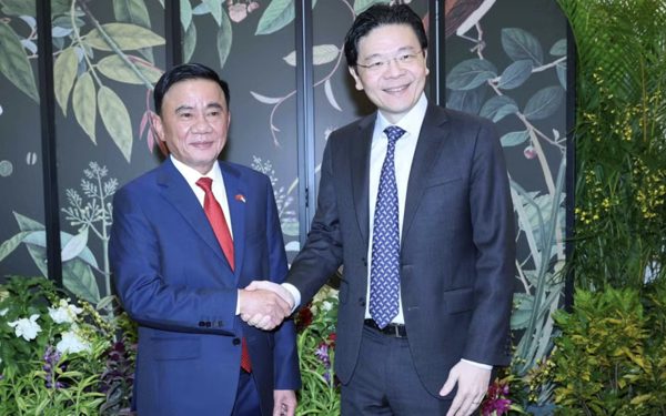 Việt Nam thúc đẩy đồng nghiên cứu, phát triển và sản xuất với Singapore