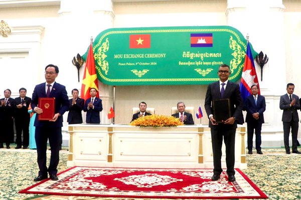 Việt Nam và Campuchia ký kết hiệp định hợp tác giáo dục giai đoạn 2026-2030