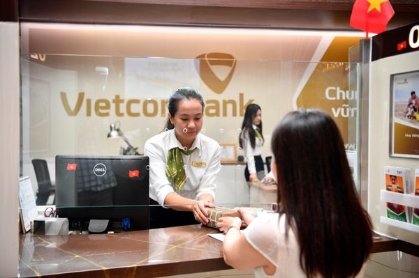 Vietcombank dẫn đầu Bảng xếp hạng Mức độ Hài lòng Ngân hàng 2026 của Decision Lab