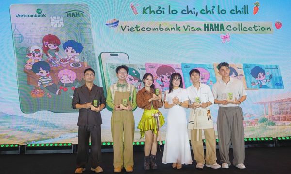 Vietcombank ra mắt thẻ độc quyền lấy cảm hứng từ nghệ sĩ Quán Nhà Haha