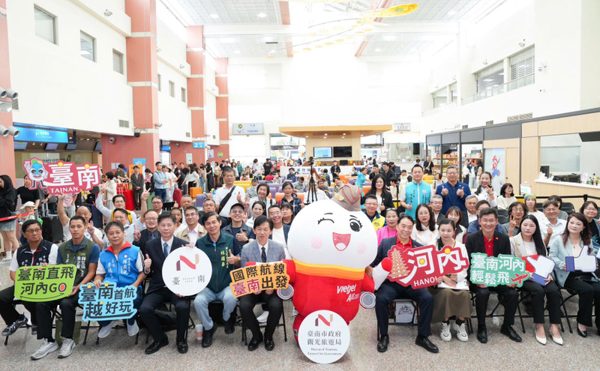 Vietjet khai trương đường bay Hà Nội-Đài Nam, mở rộng mạng bay quốc tế