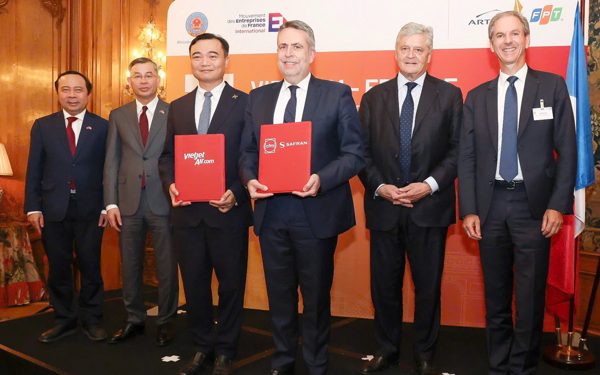 Vietjet và CFM hợp tác phát triển bảo dưỡng động cơ tại Việt Nam